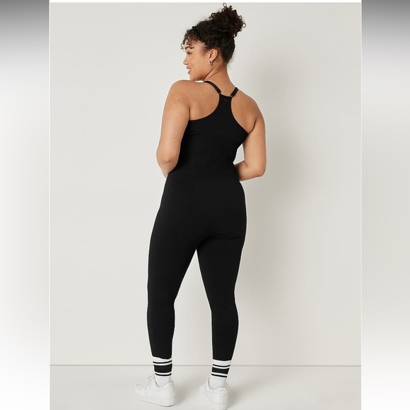 NWT Pink Seamless Workout Onesie - Picture 2 of 8